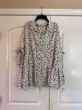 Terra & Sky Cream Blouse with Black Dot Print